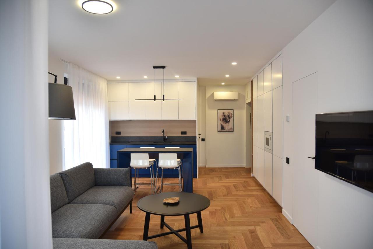 26Bricks Luxury Suites オラデア エクステリア 写真