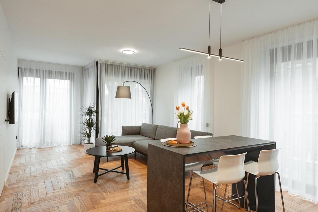 26Bricks Luxury Suites オラデア エクステリア 写真