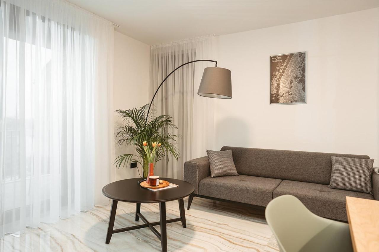 26Bricks Luxury Suites オラデア エクステリア 写真