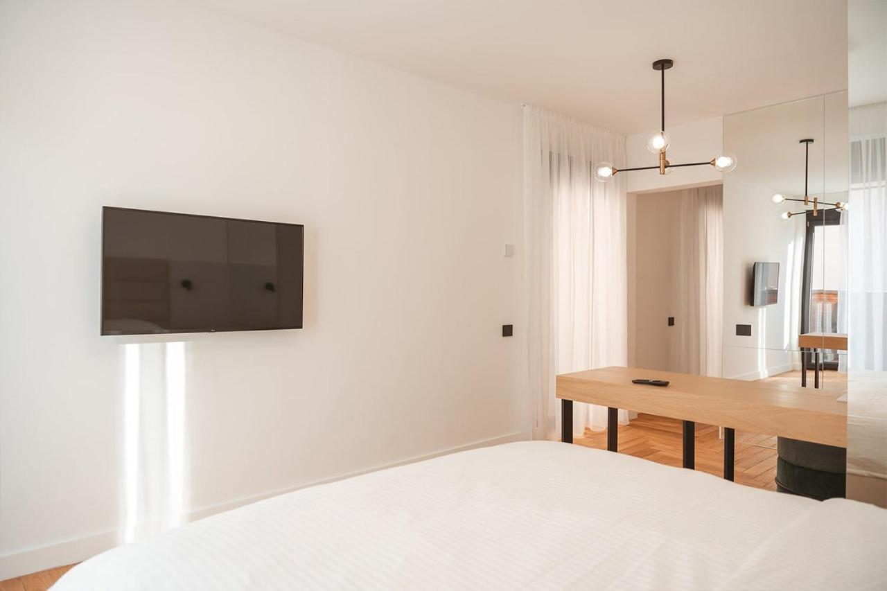 26Bricks Luxury Suites オラデア エクステリア 写真
