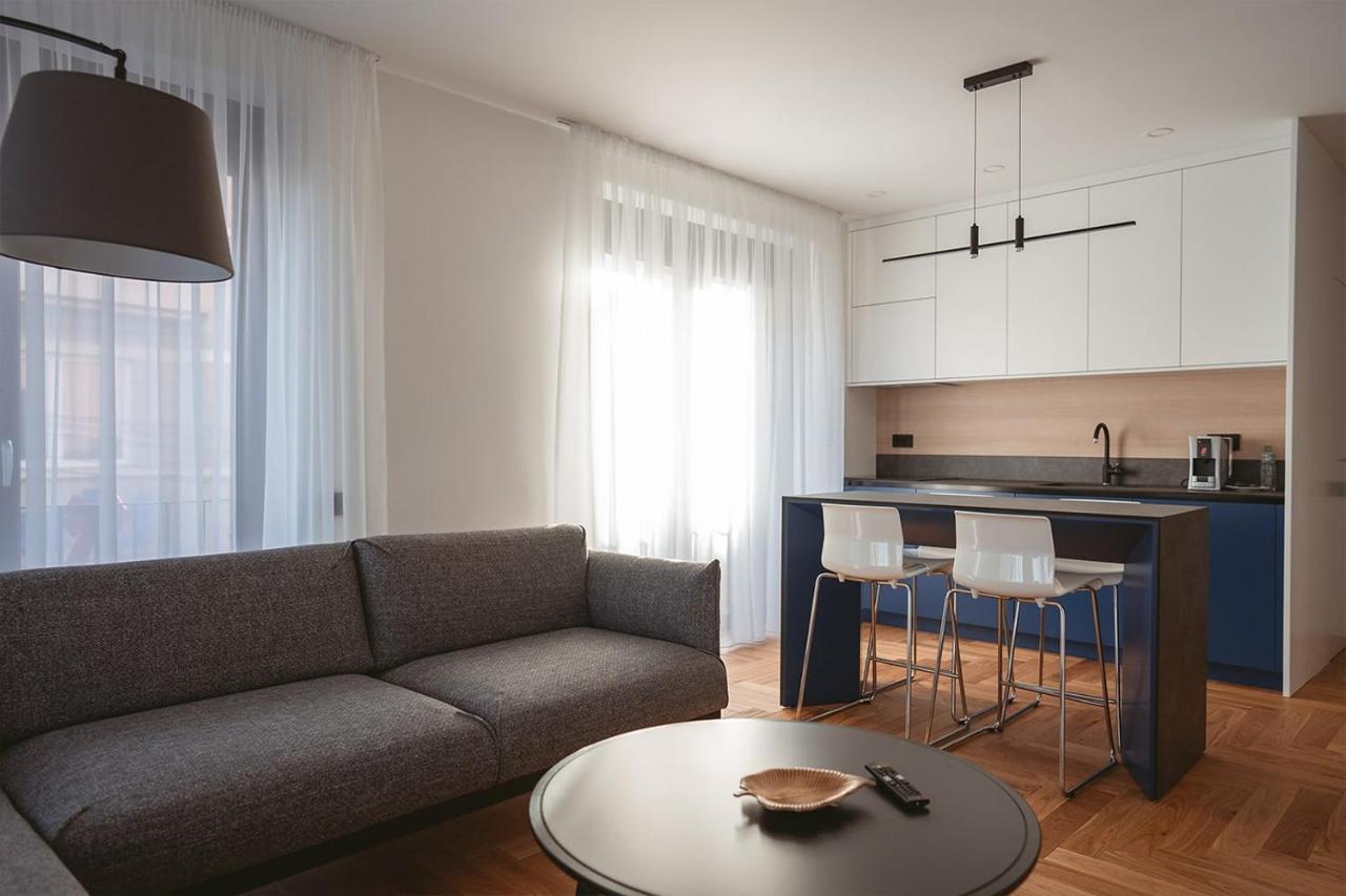 26Bricks Luxury Suites オラデア エクステリア 写真